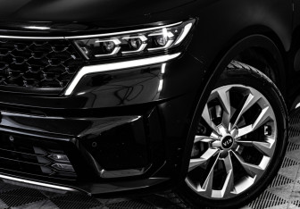 Подержанный автомобиль Kia Sorento 2020 года (2 фото)