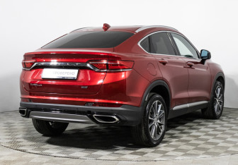 Подержанный автомобиль Geely Tugella 2021 года (5 фото)