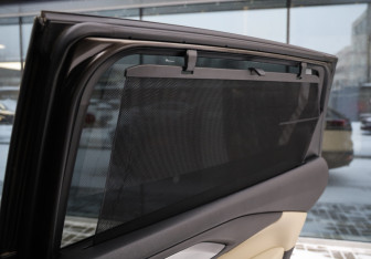 Подержанный автомобиль Mazda CX-9 2018 года (24 фото)