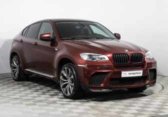 Подержанный автомобиль BMW X6 2013 года (3 фото)
