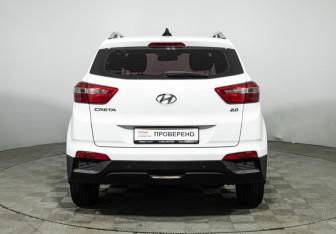Подержанный автомобиль Hyundai Creta 2017 года (6 фото)
