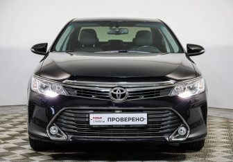 Подержанный автомобиль Toyota Camry Sedan 2015 года (2 фото)