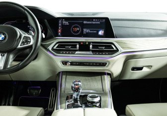 Подержанный автомобиль BMW X7 2020 года (8 фото)