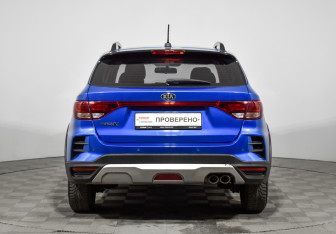 Подержанный автомобиль Kia Rio Hatchback 2021 года (6 фото)