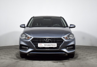 Подержанный автомобиль Hyundai Solaris Sedan 2018 года (2 фото)
