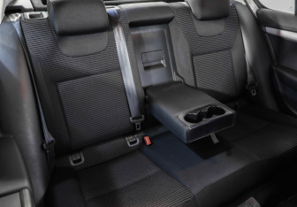 Подержанный автомобиль Skoda Octavia Liftback 2016 года (25 фото)