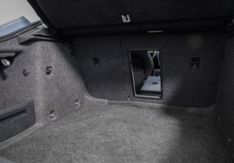 Подержанный автомобиль Skoda Octavia Liftback 2013 года (24 фото)