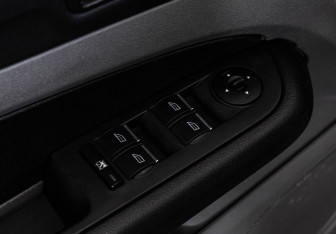 Подержанный автомобиль Ford Focus Sedan 2008 года (15 фото)