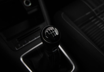 Подержанный автомобиль Volkswagen Tiguan 2015 года (14 фото)