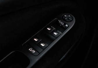 Подержанный автомобиль Citroen C3 Picasso 2013 года (20 фото)