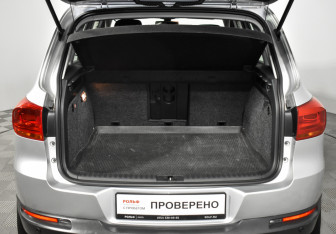 Подержанный автомобиль Volkswagen Tiguan 2015 года (15 фото)