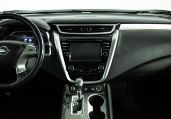 Подержанный автомобиль Nissan Murano Suv 2018 года (14 фото)
