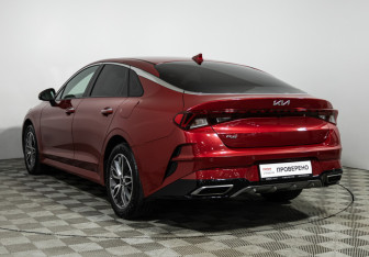 Подержанный автомобиль Kia K5 2022 года (7 фото)