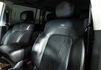 Подержанный автомобиль Infiniti QX80 2014 года (22 фото)