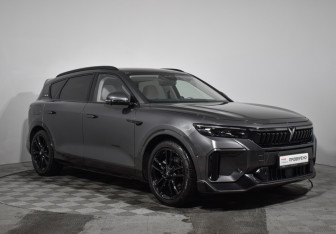 Подержанный автомобиль Voyah Free 2025 года (3 фото)