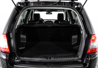 Подержанный автомобиль Land Rover Freelander 2008 года (24 фото)