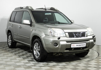 Подержанный автомобиль Nissan X-Trail 2006 года (3 фото)