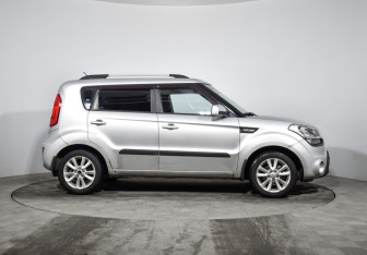 Подержанный автомобиль Kia Soul 2013 года (4 фото)