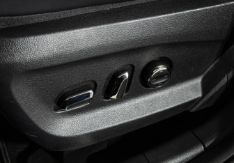 Подержанный автомобиль Exeed TXL 2022 года (16 фото)