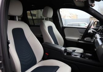 Подержанный автомобиль Mercedes-Benz GLB 2020 года (10 фото)