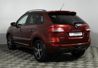 Подержанный автомобиль Renault Koleos 2014 года (7 фото)