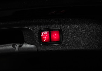 Подержанный автомобиль Mercedes-Benz GLE 2022 года (26 фото)