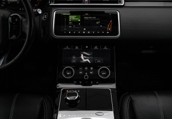 Подержанный автомобиль Land Rover Range Rover Velar 2018 года (13 фото)