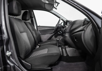 Подержанный автомобиль LADA (ВАЗ) Granta Sedan 2020 года (18 фото)