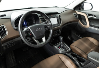 Подержанный автомобиль Hyundai Creta 2020 года (11 фото)