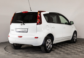 Подержанный автомобиль Nissan Note 2013 года (5 фото)