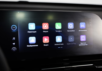 Подержанный автомобиль Omoda C5 2023 года (14 фото)