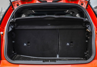 Подержанный автомобиль MINI Hatch 2019 года (33 фото)