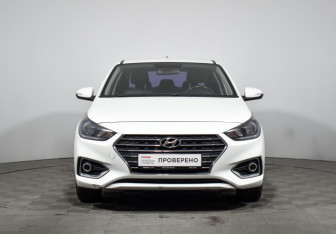 Подержанный автомобиль Hyundai Solaris Sedan 2019 года (2 фото)