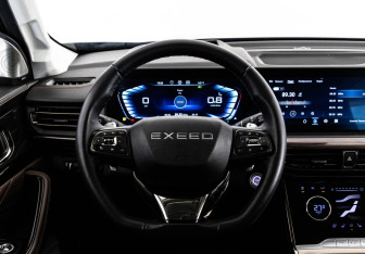 Подержанный автомобиль Exeed VX 2022 года (12 фото)