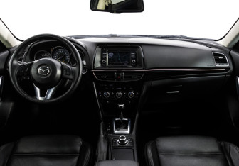 Подержанный автомобиль Mazda 6 Sedan 2014 года (10 фото)