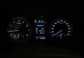 Подержанный автомобиль Hyundai Tucson 2020 года (11 фото)