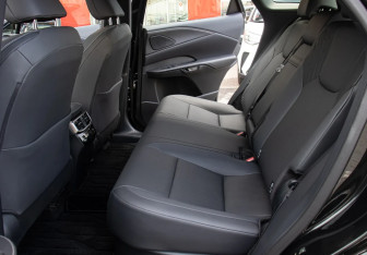 Новый Lexus RX 2025 (9 фото)