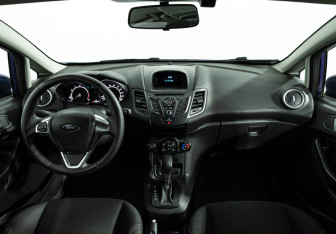 Подержанный автомобиль Ford Fiesta Hatchback 2018 года (13 фото)