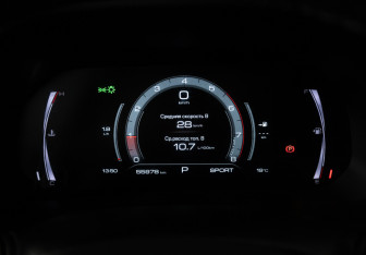 Подержанный автомобиль Haval F7 2023 года (12 фото)