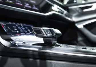 Подержанный автомобиль Audi A6 Wagon 2019 года (22 фото)