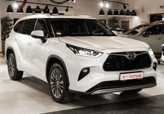 Новый Toyota Highlander 2025 (3 фото)