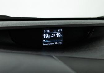 Подержанный автомобиль Toyota Venza 2013 года (20 фото)