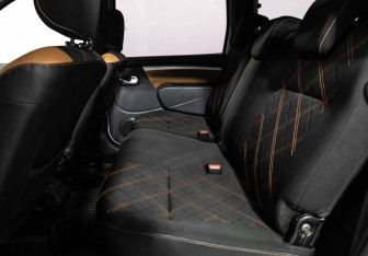 Подержанный автомобиль LADA (ВАЗ) Largus Wagon 2017 года (10 фото)