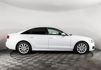 Подержанный автомобиль Audi A6 Sedan 2016 года (4 фото)