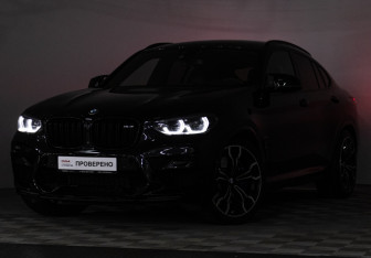 Подержанный автомобиль BMW X4 M 2019 года (31 фото)