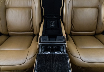 Подержанный автомобиль Land Rover Range Rover 2019 года (31 фото)