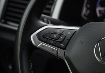 Подержанный автомобиль Volkswagen Teramont 2021 года (15 фото)