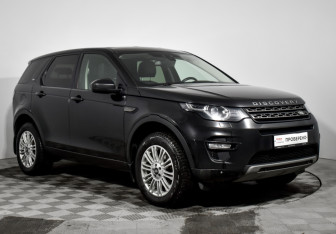 Подержанный автомобиль Land Rover Discovery Sport 2015 года (3 фото)