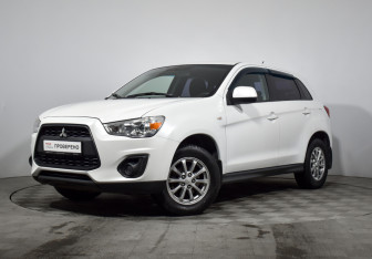 Подержанный автомобиль Mitsubishi ASX 2013 года (1 фото)