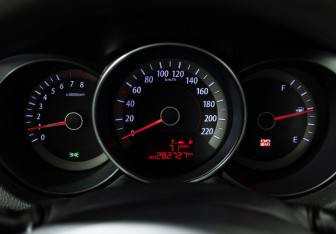 Подержанный автомобиль Kia Cerato Sedan 2010 года (12 фото)